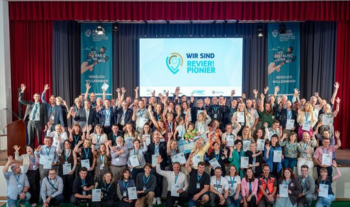 Gruppenbild aller Preisträgerinnen